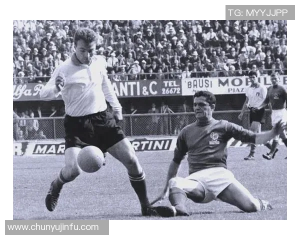 回顾八十年代足球传奇人物的辉煌与影响力